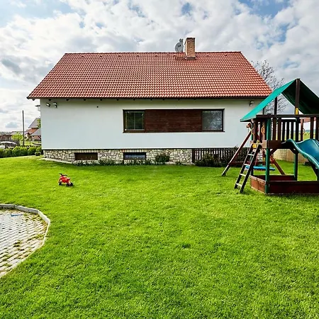 Poule Bohutin (Central Bohemian)